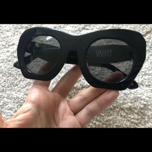 VALLEY EYEWEAR “DASH” sunglasses black/black